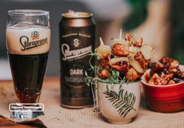 Fűszeres sertésfalatok ananásszal